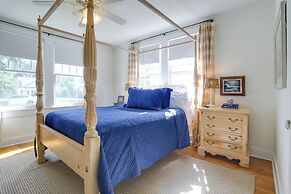 4 Mi to Dtwn: Baton Rouge Bungalow w/ Private Yard