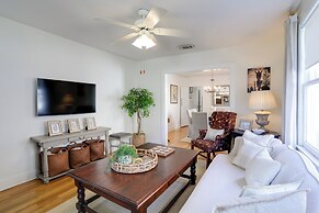 4 Mi to Dtwn: Baton Rouge Bungalow w/ Private Yard