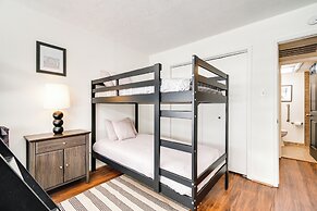 Waterfront Condo on Lake Conroe w/ Boat Launch!