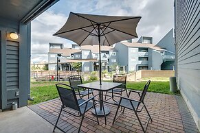 Lake Conroe Condo: Patio & Water Views