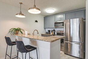 Lake Conroe Condo: Patio & Water Views