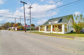 1 Mi to KFC Museum: Corbin Getaway!