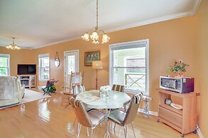 1 Mi to KFC Museum: Corbin Getaway!