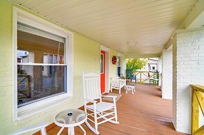 1 Mi to KFC Museum: Corbin Getaway!