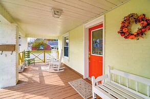 1 Mi to KFC Museum: Corbin Getaway!