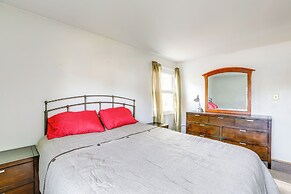 3 Mi to Mill Creek Park: Willingboro Home w/ Grill