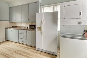 2 Mi to Dtwn: Salina Home w/ Deck & Yard