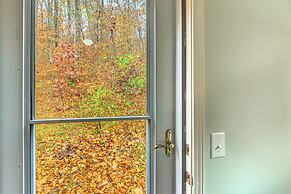 1 Mi to Hunting: Cozy & Secluded Stout Cabin