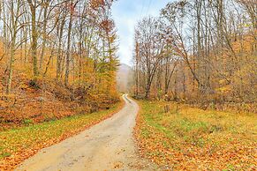 1 Mi to Hunting: Cozy & Secluded Stout Cabin