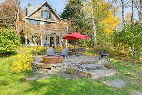 Lakefront Family Home w/ Dock in Newport!