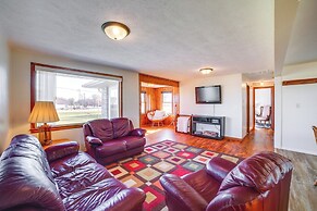 Private Patios & Sunset Views: Francesville Home