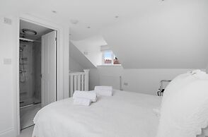 Host Stay Iris Cottage