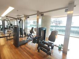 Astor Views - Modern 1BR Apartment in Nu ez