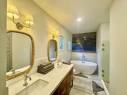 Esterillos Lote 6 Bedroom Home