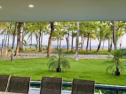 Esterillos Lote 6 Bedroom Home