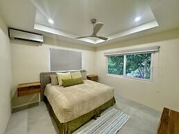 Esterillos Lote 6 Bedroom Home