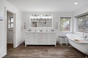 Fox Den 30 Day 5 Bedroom Home