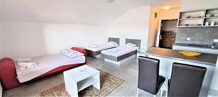 Apartments Tiffany & Prince