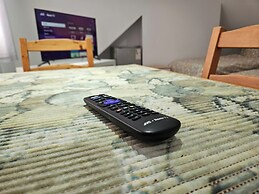 Self Contained Studio Near Windsor Attractions!