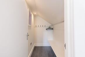 Babbling Burn  - North East Escapes