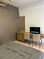 Ther Bangkoknoi Hotel