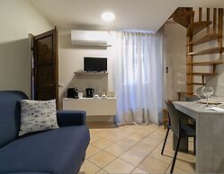 A Due Passi dal Lago