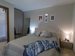 A Due Passi dal Lago