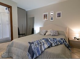 A Due Passi dal Lago