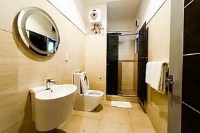 Summit Hotel and Apartments VGC