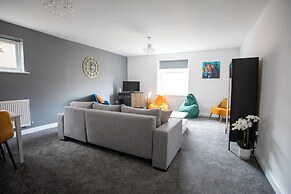 3 bed Apartment in Huddersfield