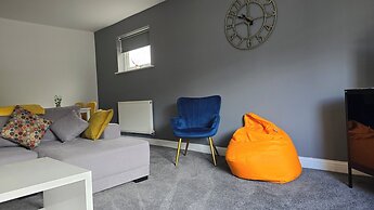 3 bed Apartment in Huddersfield