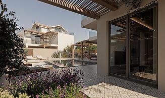 Cameo 2 Luxury Villa With Pool