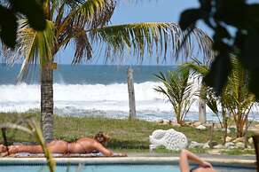 Somar Surf lodge