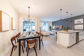 Beautiful Storey Lake Retreat Minutes From Disney