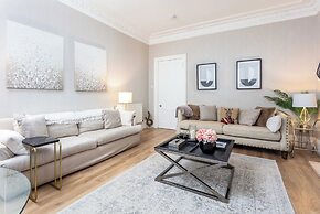 The Bradshaw - Donnini Apartments