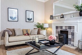 The Bradshaw - Donnini Apartments