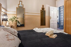 Agadez - 3 Bedrooms and Balcony in Lista