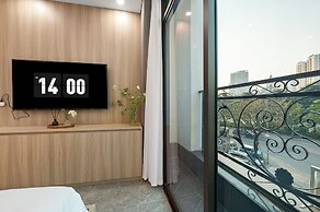 Cosmos Hotel Apartment