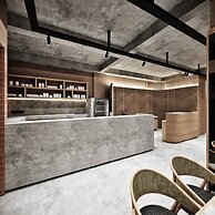 ALTHIA CAPSULE QUARTERS