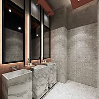 ALTHIA CAPSULE QUARTERS