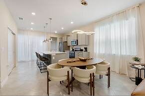 Brand New 5bedrooms At Windsor Cay