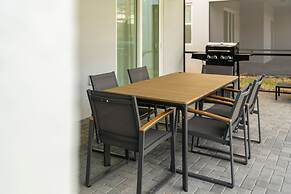 Brand New 5bedrooms At Windsor Cay