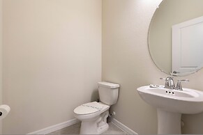 Brand New 5bedrooms At Windsor Cay