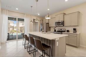 Brand New 5bedrooms At Windsor Cay