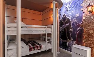 Brand NEW 8bedrooms 8bathrooms At Paradiso Grande