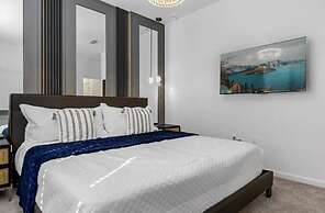 Brand NEW 8bedrooms 8bathrooms At Paradiso Grande