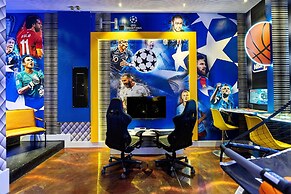 Brand NEW 9bedrooms 9bathrooms At Paradiso Grande