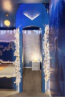 Brand NEW 9bedrooms 9bathrooms At Paradiso Grande