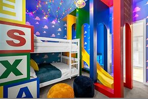 Brand NEW 9bedrooms 9bathrooms At Paradiso Grande