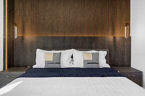 Brand NEW 9bedrooms 9bathrooms At Paradiso Grande